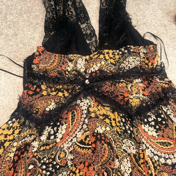 Urban Outfitters Lace Dress - Picture 2 of 3